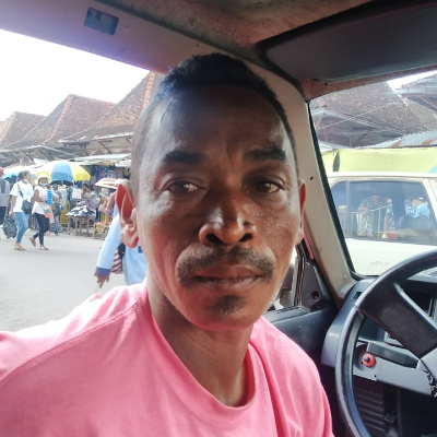 Taxi Finder Madagascar, Chauffeur RANDRIAMBOAONJY Mampionona Emma, 5589 TAK