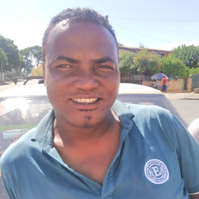 Taxi Finder Madagascar, Chauffeur RANDRIANARIMANANA Hoby Niaina, 7566 TAN