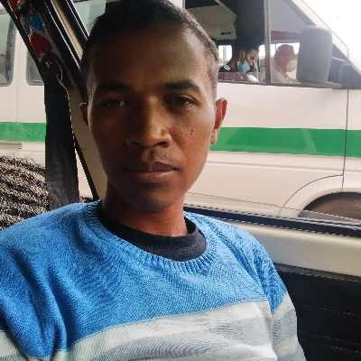 Taxi Finder Madagascar, Chauffeur RANDRIANOELISON Mamy Éric, 9850 TBD