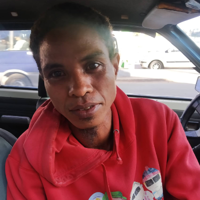 Taxi Finder Madagascar, Chauffeur RANDRIANTAHINA Nomenjanahary, 5122 TAC