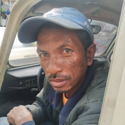 Taxi Finder Madagascar, Chauffeur RAHANIRAKA Riana, 3136 TH