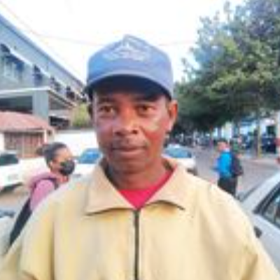 Taxi Finder Madagascar, Chauffeur RAMBOLA Mario, 2259 TP