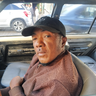 Taxi Finder Madagascar, Chauffeur RAJEMISON Bruno, 0922 TAA
