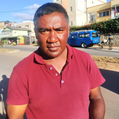 Taxi Finder Madagascar, Chauffeur MANANA Andriantsiory, 0908 tbc