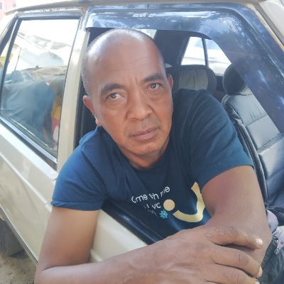 Taxi Finder Madagascar, Chauffeur RAHERIMAMINIRINA Arsène, 6947 TBF