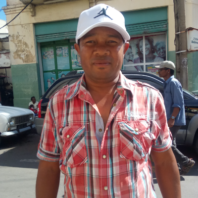 Taxi Finder Madagascar, Chauffeur RAKOTOARIVELO Jean Eric, 2386 TAD