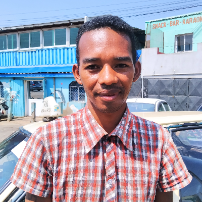 Taxi Finder Madagascar, Chauffeur RANDRIANIRINA Nomenjanahary Alson, 6051 TAB