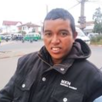 Taxi Finder Madagascar, Chauffeur RABEMANANJARA Herinjaka, 3078 TH