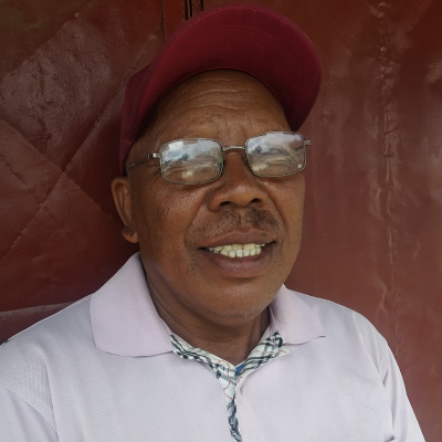 Taxi Finder Madagascar, Chauffeur Randrianoavy Martin, 3196 TAA