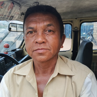 Taxi Finder Madagascar, Chauffeur ANDRIANTSITOHAINA Pascal, 2181 TAC