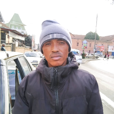 Taxi Finder Madagascar, Chauffeur RANDRIANOAVISOA Philbert, 5844 TV