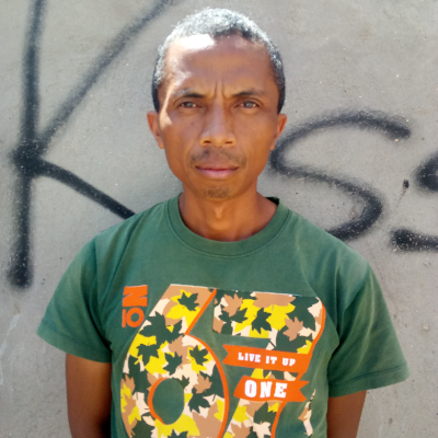 Taxi Finder Madagascar, Chauffeur RAHARINESY Tahiana Nicolas, 2947 TAE