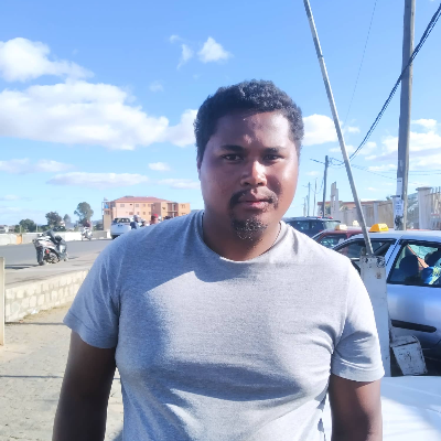 Taxi Finder Madagascar, Chauffeur Mr Sanda, 8143 TAA