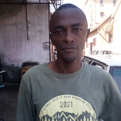 Taxi Finder Madagascar, Chauffeur RANDRIANASOLO Kelly Daniel, 8419 TS