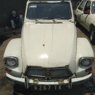 Taxi Finder Madagascar, Chauffeur Randrianjafy Navalonjaka, 6267 TK