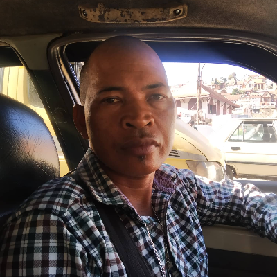 Taxi Finder Madagascar, Chauffeur RANDRIAMBOLOLONA Jean Honorée, 4013 TAE