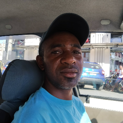 Taxi Finder Madagascar, Chauffeur RAZAFIMAHETRY Thierry, 7748 TP