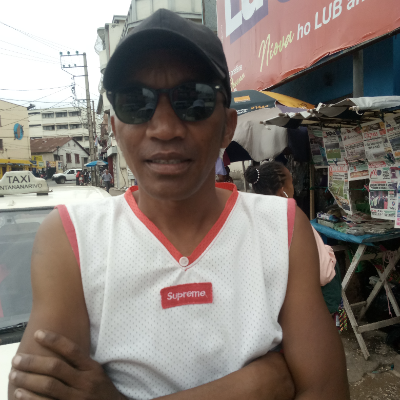 Taxi Finder Madagascar, Chauffeur RAKOTONDRAZAY Niry, 7963 TAE