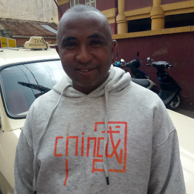 Taxi Finder Madagascar, Chauffeur RATOLOJANAHARY Barijaona, 1012 TAN