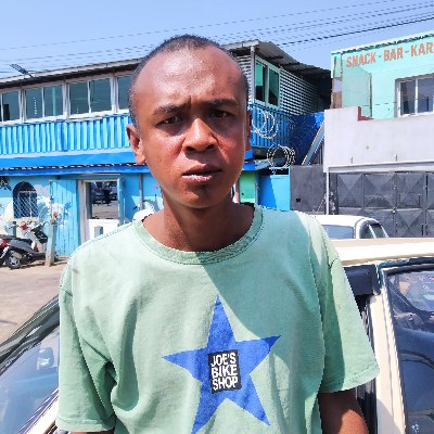 Taxi Finder Madagascar, Chauffeur RATSIMANOHATRA Rinamamy, 8161 TP