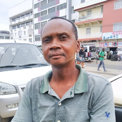 Taxi Finder Madagascar, Chauffeur Angelin Loly, 4499  TL