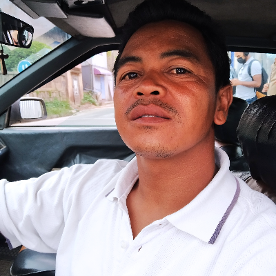 Taxi Finder Madagascar, Chauffeur RAZAFIMAHATRATRA Fabien, 9070 TAS