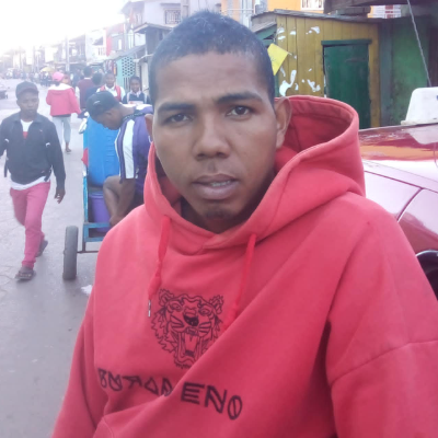 Taxi Finder Madagascar, Chauffeur RAMANANDRAIBE Roger, 9726 FE