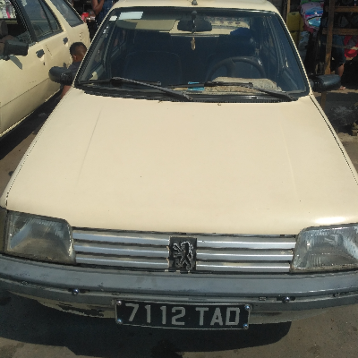 Taxi Finder Madagascar, Chauffeur Mr Faniry, 7112 TAD
