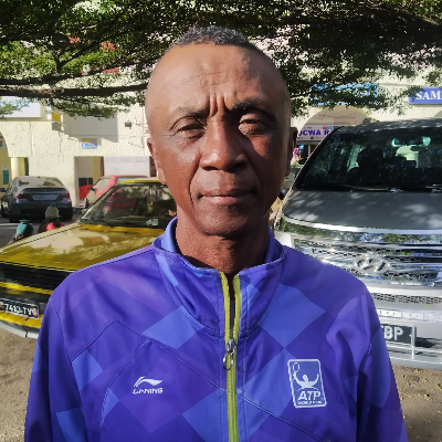 Taxi Finder Madagascar, Chauffeur RAVELOSON Étienne Parson, 3592 TAS