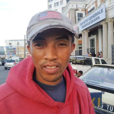 Taxi Finder Madagascar, Chauffeur RANDRIAMANANTSOA Jean Honorée, 9182 TC