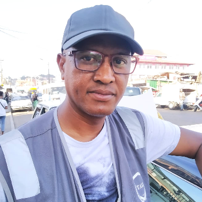 Taxi Finder Madagascar, Chauffeur RAKOTONANDRASANA Harisolo Albert, 8456 TAM