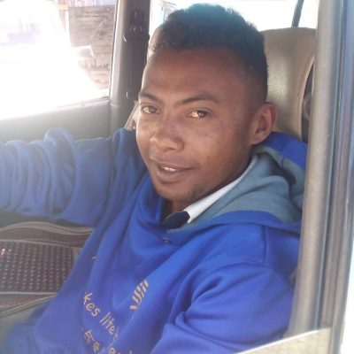 Taxi Finder Madagascar, Chauffeur ANDRIANTENAINA Mamitiana André, 6546 FE
