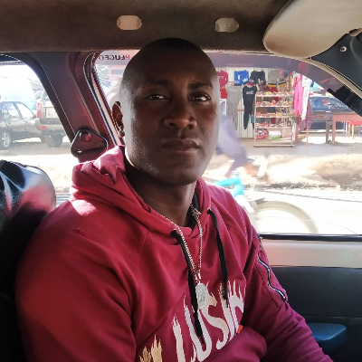 Taxi Finder Madagascar, Chauffeur Nambinintsoa Tanjona, 5936 TV