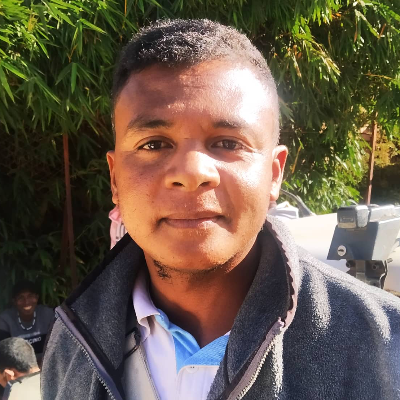 Taxi Finder Madagascar, Chauffeur RANDRIANARISOA Fanomezanjanahary Valérie, 1764 TP